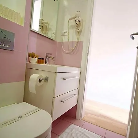 Hotel Miro 4*